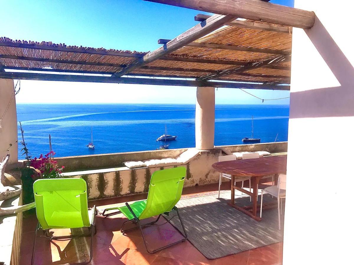 Villa The House Of The Rock Alicudi Exterior foto